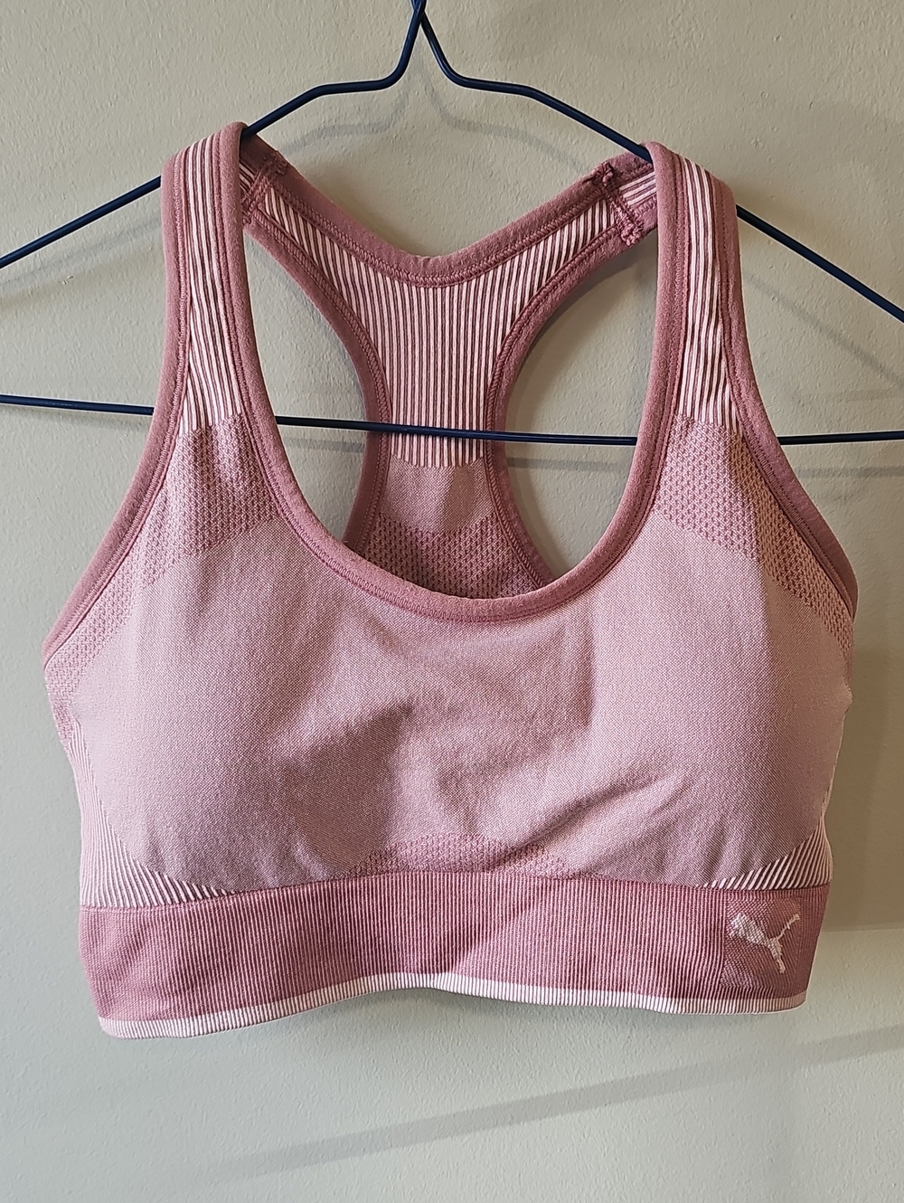 Puma Seamless Medium Light Pink Racerback Sports Bra